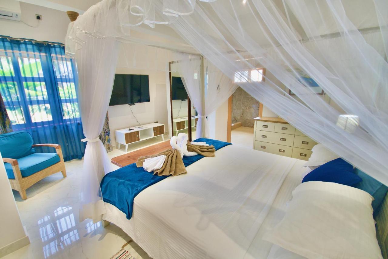 Sea Splash Self Catering And La Petite Maison 大安塞 外观 照片